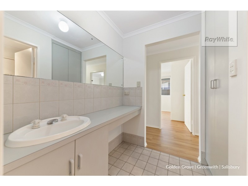 12 Casanor Crescent, Paralowie SA 5108