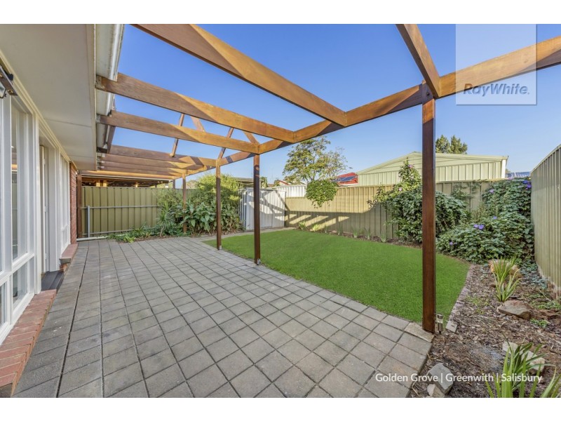 12 Casanor Crescent, Paralowie SA 5108