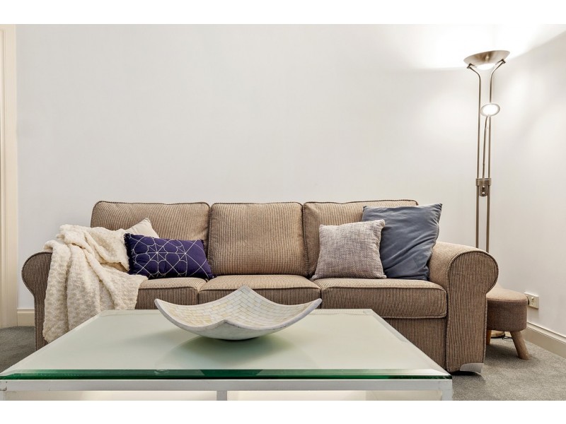 8 Hillstowe Court, Greenwith SA 5125