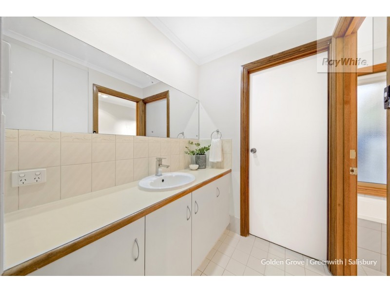 15 Ruse Court, Golden Grove SA 5125