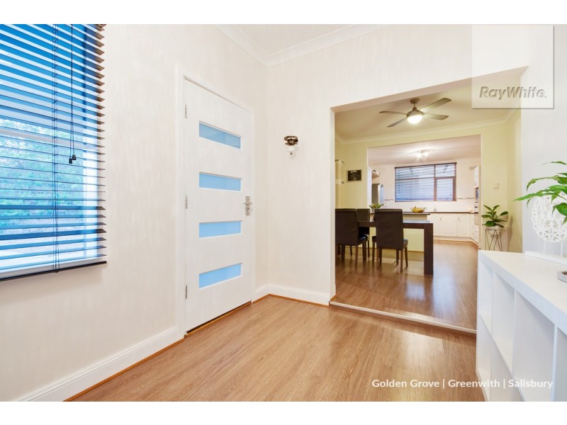 7 Billabong Road, Para Hills SA 5096