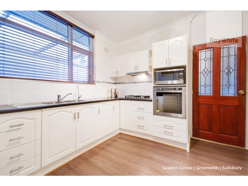 7 Billabong Road, Para Hills SA 5096