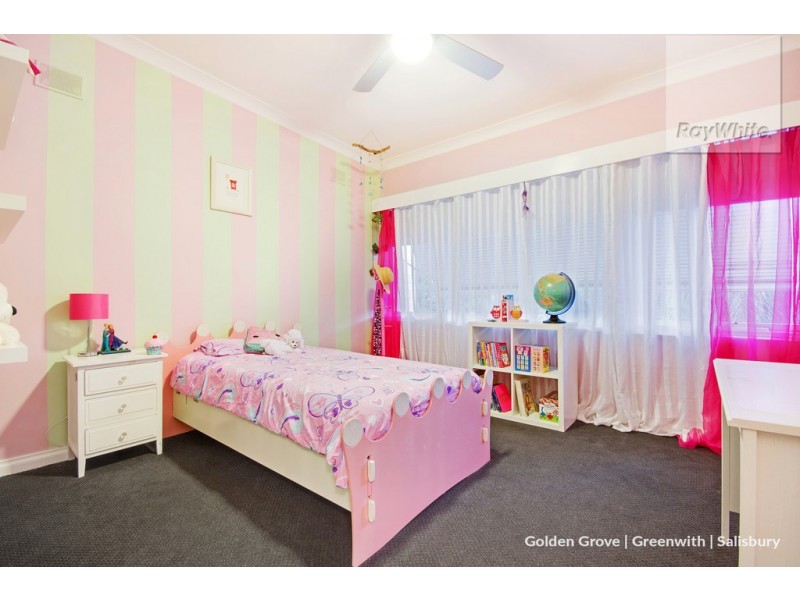 7 Billabong Road, Para Hills SA 5096