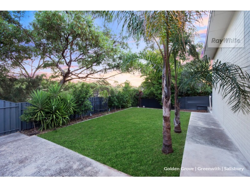 7 Billabong Road, Para Hills SA 5096