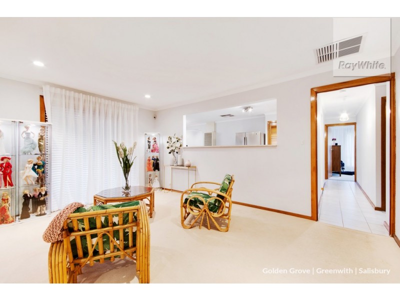 1 Woolaston Road, Salisbury Downs SA 5108