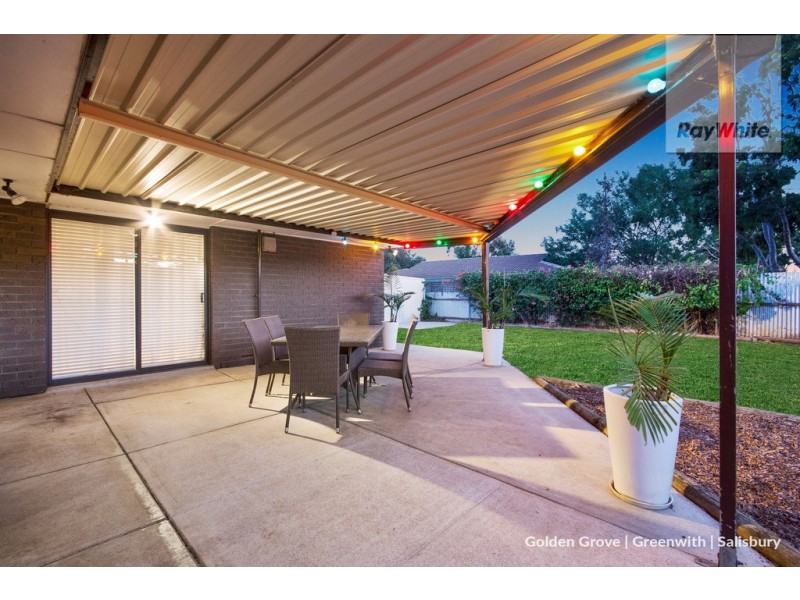 1 Woolaston Road, Salisbury Downs SA 5108