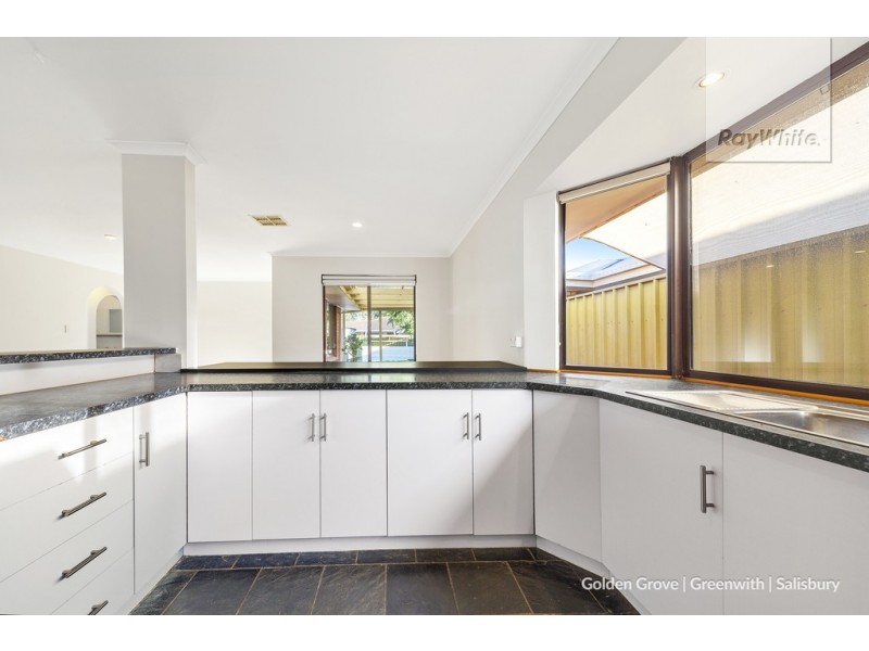 14 Mullen Court, Paralowie SA 5108