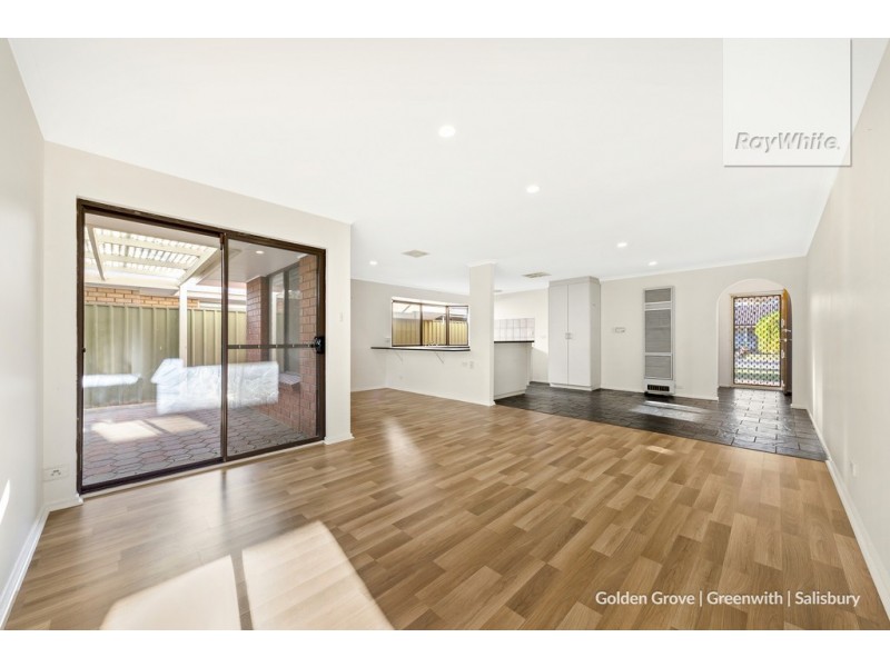 14 Mullen Court, Paralowie SA 5108