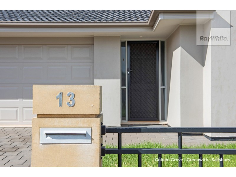 13 Langhorne Street, Andrews Farm SA 5114