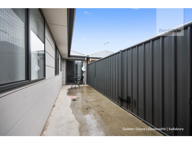 14 Torrens Street, Andrews Farm SA 5114