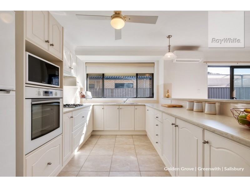 5 Xavier Place, Parafield Gardens SA 5107