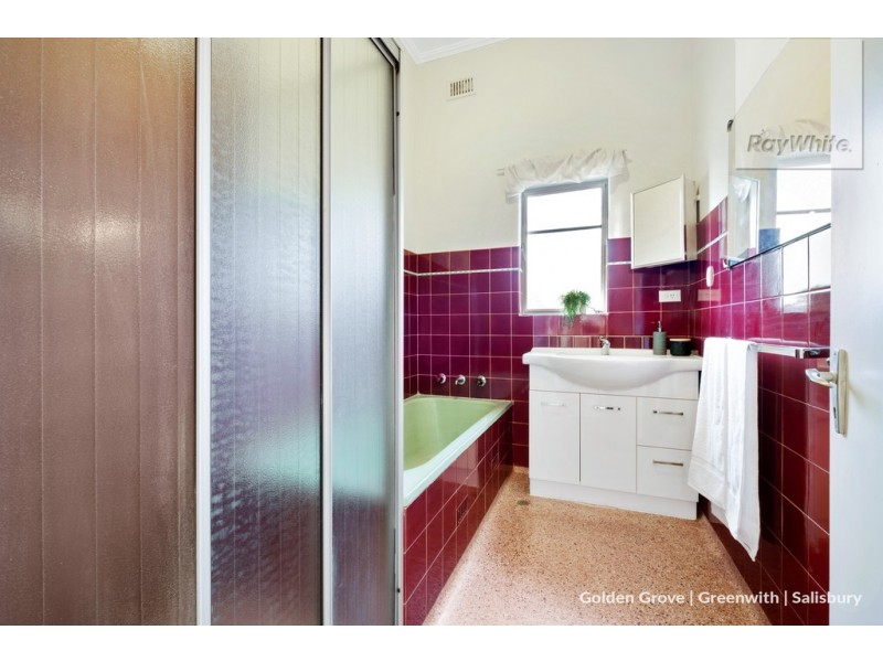 5 Seventh Avenue, Woodville Gardens SA 5012