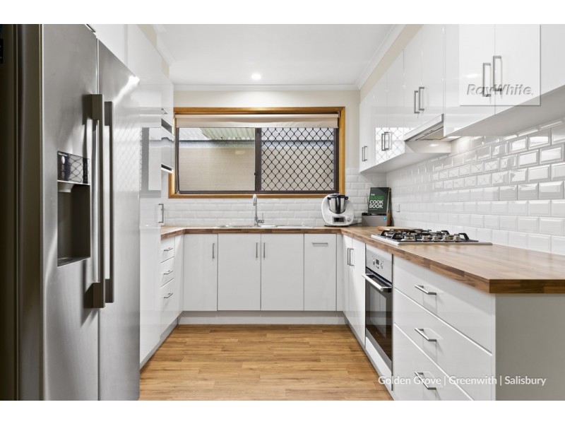 10 Haywood Close, Andrews Farm SA 5114