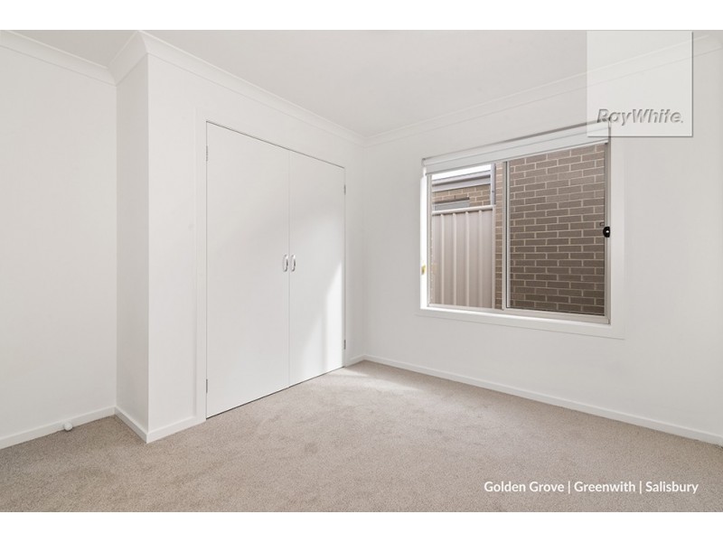 8 Lauren Lane, Munno Para West SA 5115
