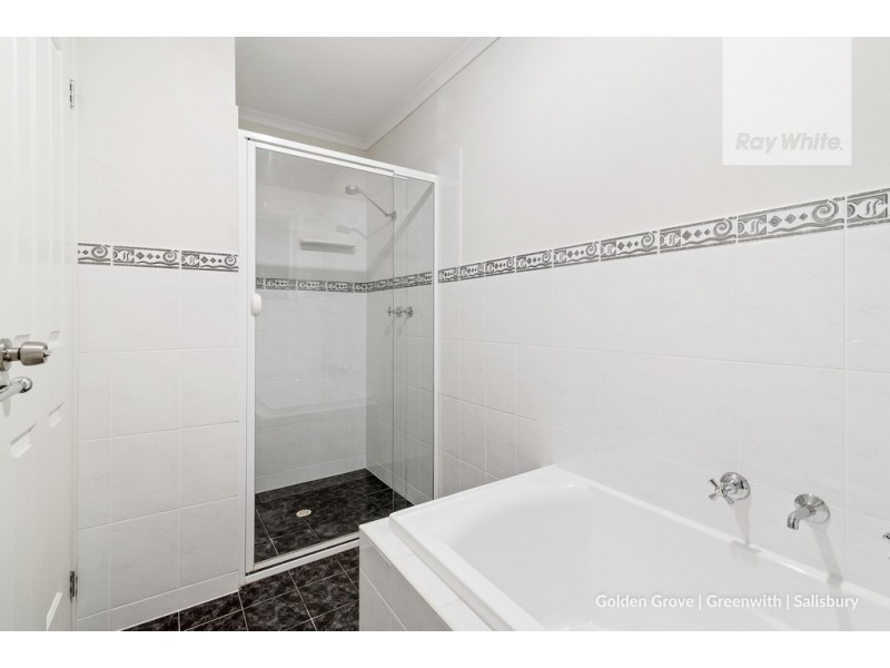 5 Waterside Drive, Burton SA 5110