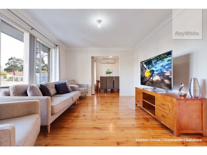 27 Universal Road, Salisbury Downs SA 5108