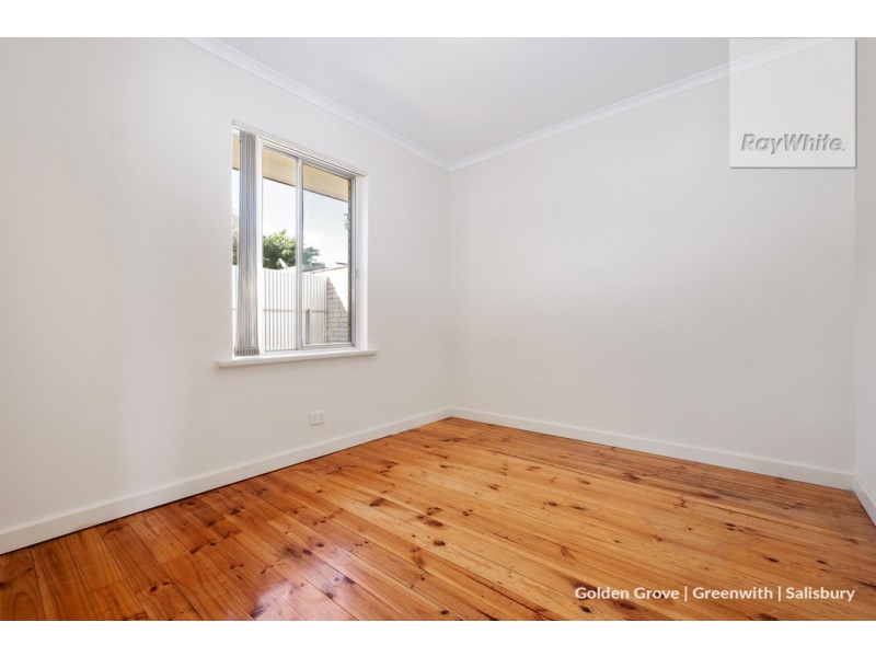 27 Universal Road, Salisbury Downs SA 5108