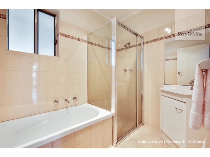 27 Universal Road, Salisbury Downs SA 5108