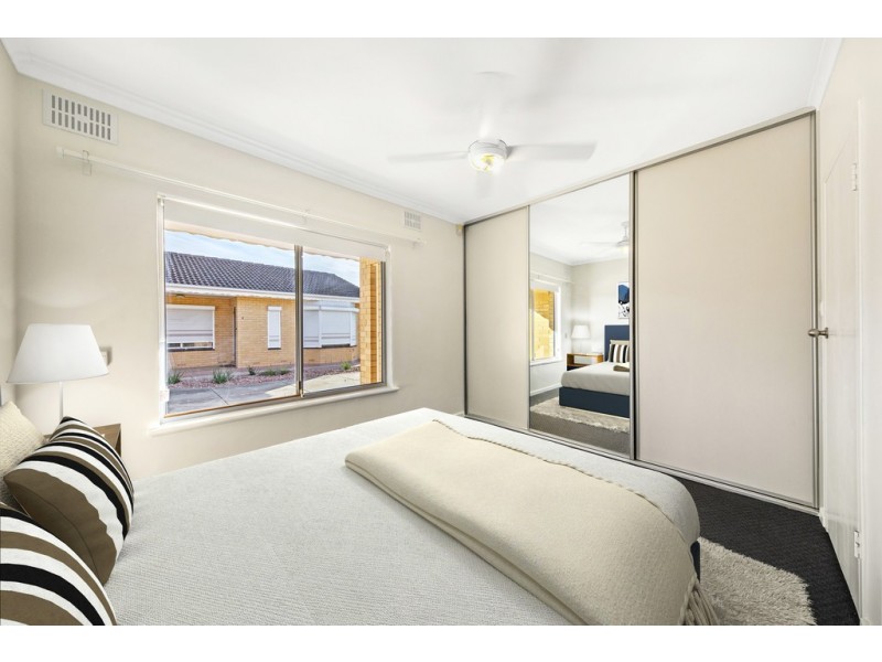 1/3 York Place, Woodville North SA 5012