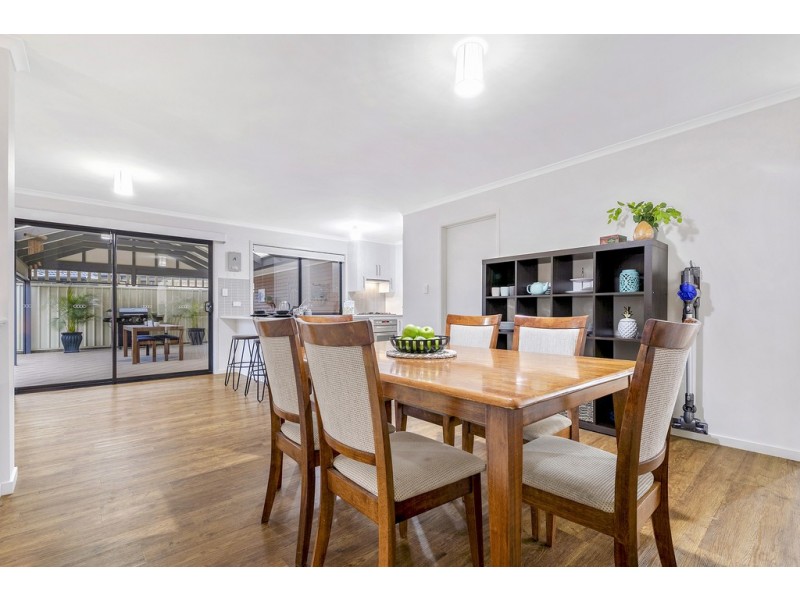 5 Ellada Court, Munno Para West SA 5115