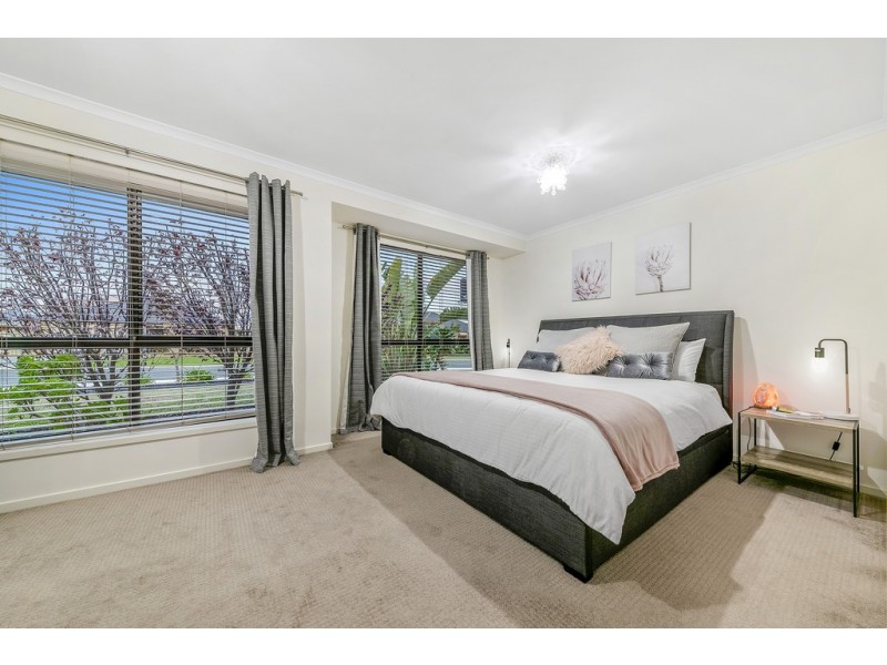 5 Ellada Court, Munno Para West SA 5115