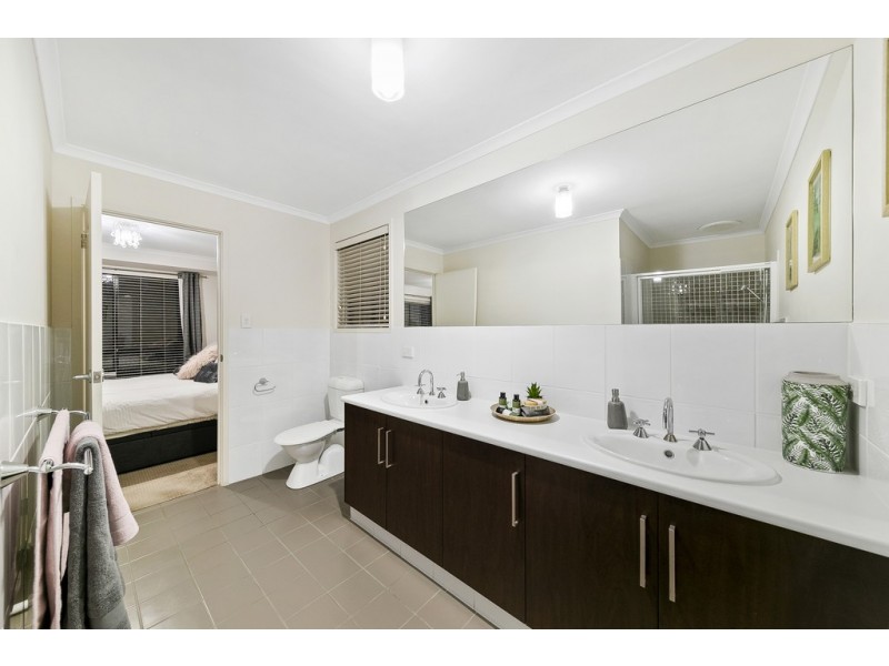 5 Ellada Court, Munno Para West SA 5115