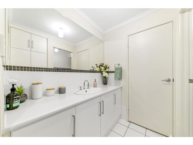 5 Ellada Court, Munno Para West SA 5115