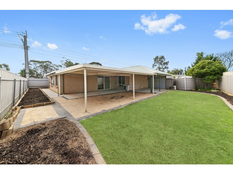 2 Sterling Court, Smithfield Plains SA 5114