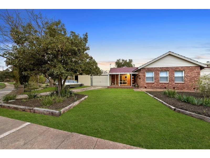 2 Quarley Street, Elizabeth Vale SA 5112