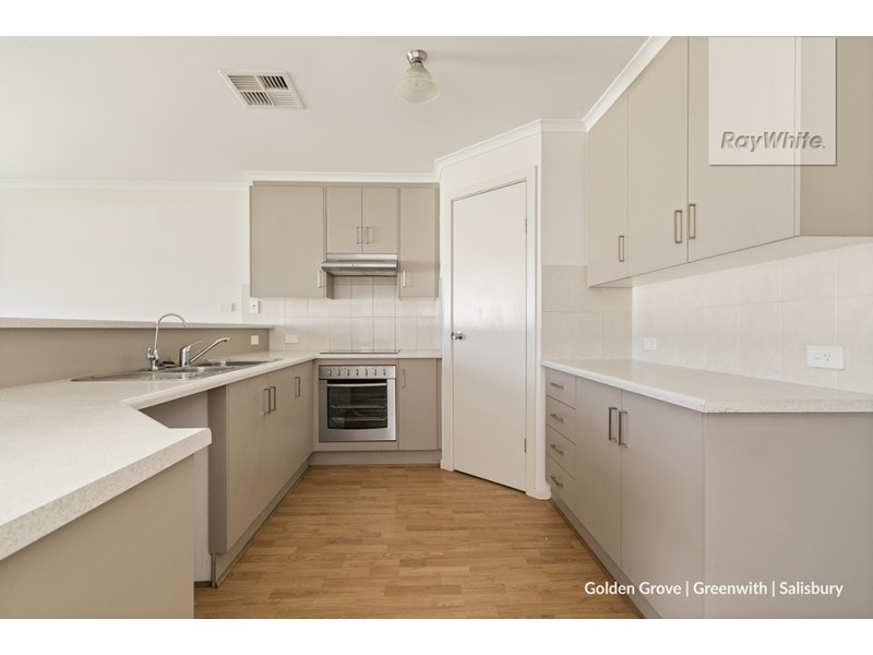 17a Everleigh Road, Elizabeth Vale SA 5112