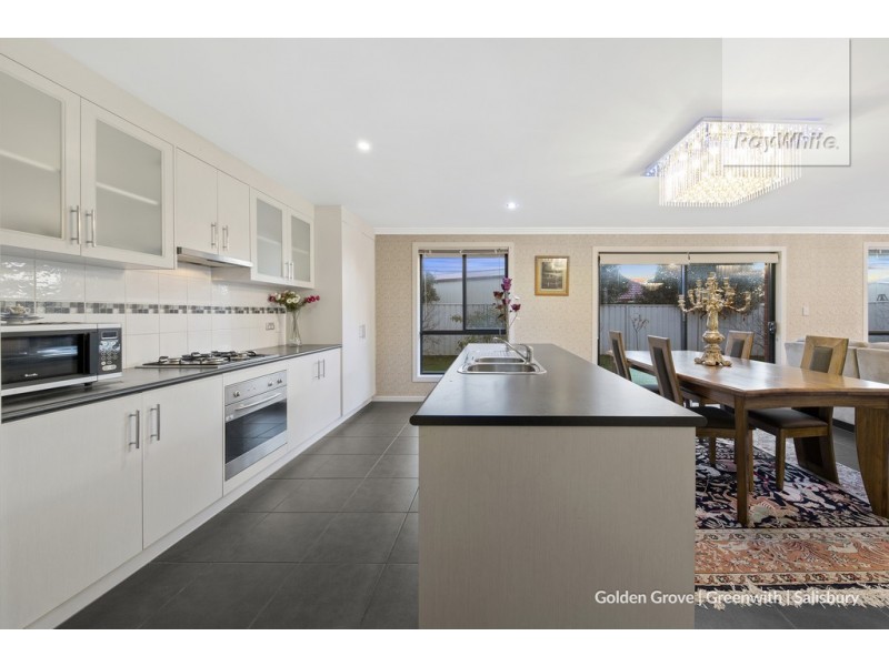 30 Strathaird Boulevard, Smithfield SA 5114