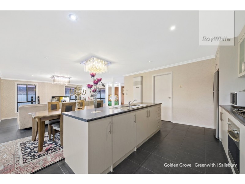 30 Strathaird Boulevard, Smithfield SA 5114