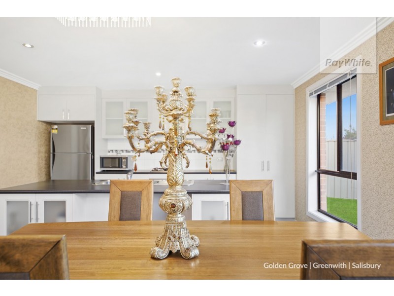 30 Strathaird Boulevard, Smithfield SA 5114