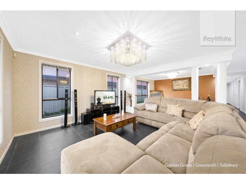 30 Strathaird Boulevard, Smithfield SA 5114