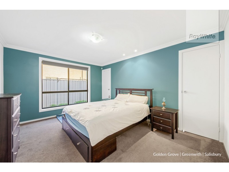 30 Strathaird Boulevard, Smithfield SA 5114