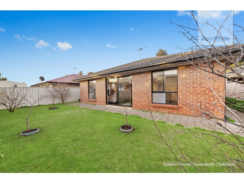 30 Strathaird Boulevard, Smithfield SA 5114