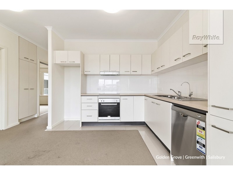 27/10-16 Light Common, Mawson Lakes SA 5095