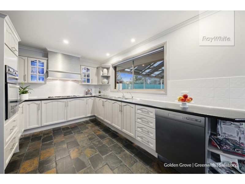 5 Hookes Court, Paralowie SA 5108