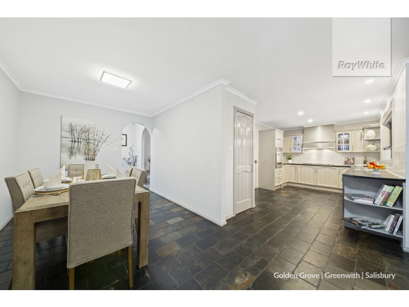 5 Hookes Court, Paralowie SA 5108