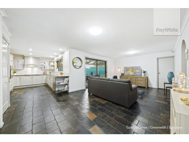 5 Hookes Court, Paralowie SA 5108