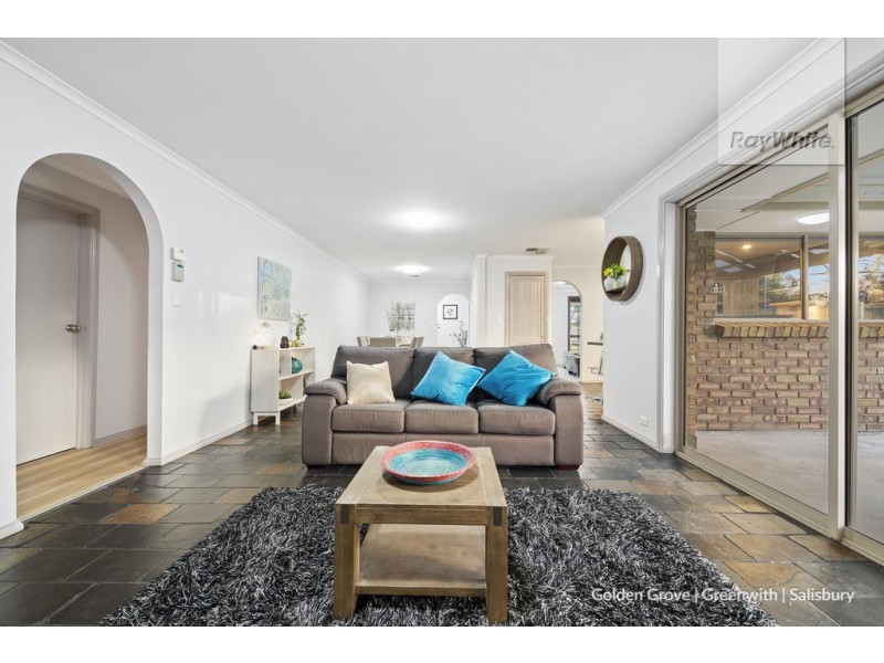 5 Hookes Court, Paralowie SA 5108