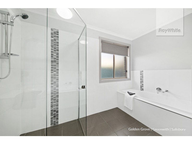 5 Hookes Court, Paralowie SA 5108