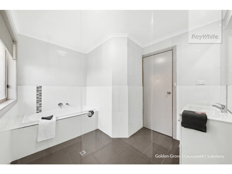 5 Hookes Court, Paralowie SA 5108