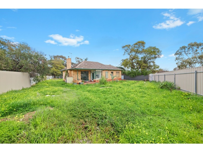 37 Halsey Road, Elizabeth East SA 5112