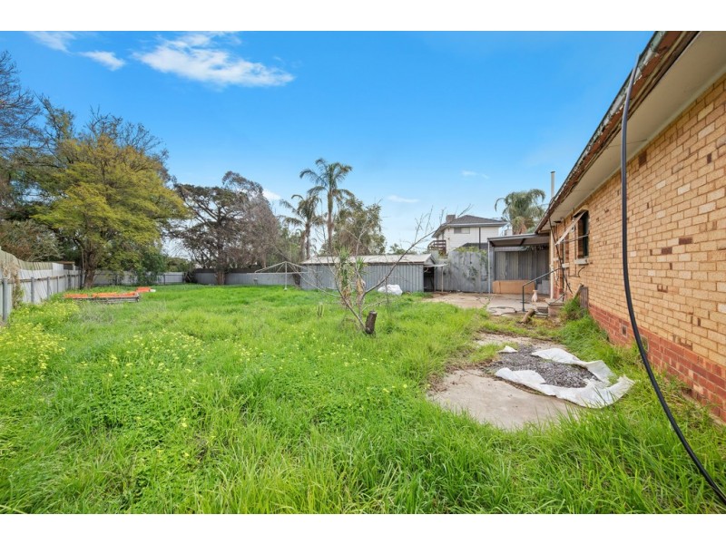 37 Halsey Road, Elizabeth East SA 5112