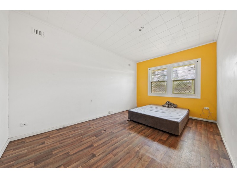 37 Halsey Road, Elizabeth East SA 5112