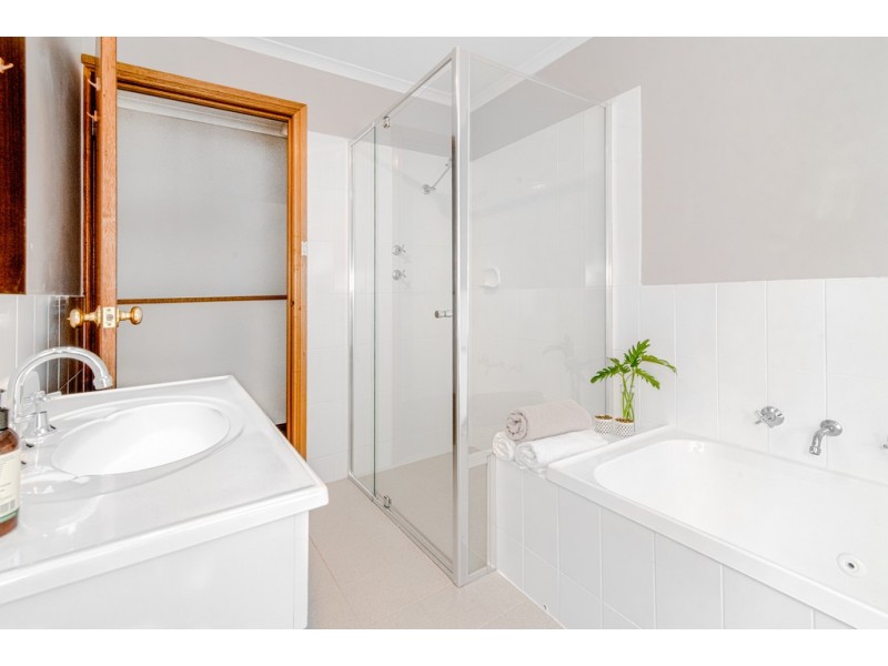 9 Amarillo Court, Wynn Vale SA 5127