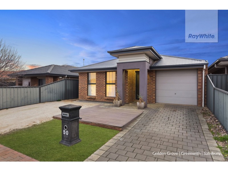 50 Days Drive, Munno Para West SA 5115