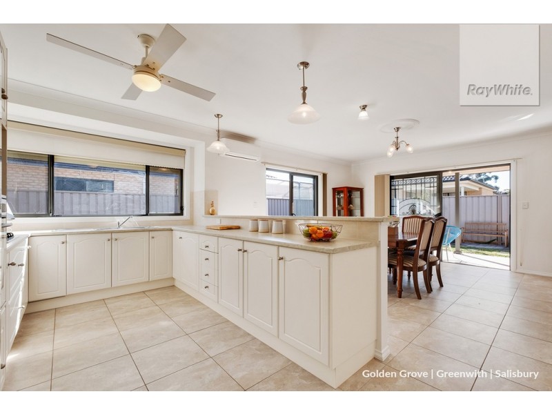 5 Xavier Place, Parafield Gardens SA 5107