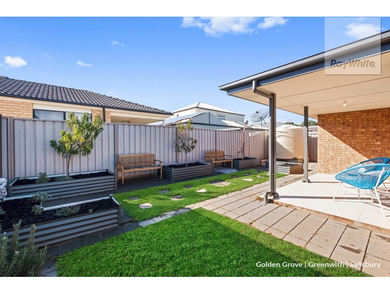 5 Xavier Place, Parafield Gardens SA 5107